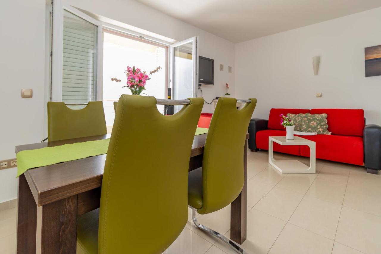 Luxury Opera Apartma