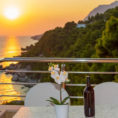 Luxury Apartments Villa Opera Marusici  Exterior photo